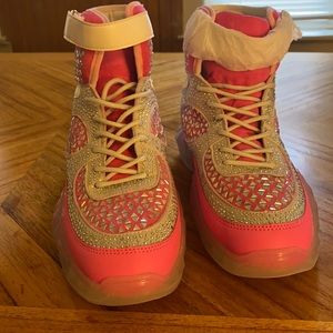 Cape Robbin pink boots